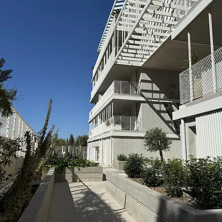 Elegant T2 Avec Terrasse A Sete, Parking Securise - Fr-1-338-627 Apartament *