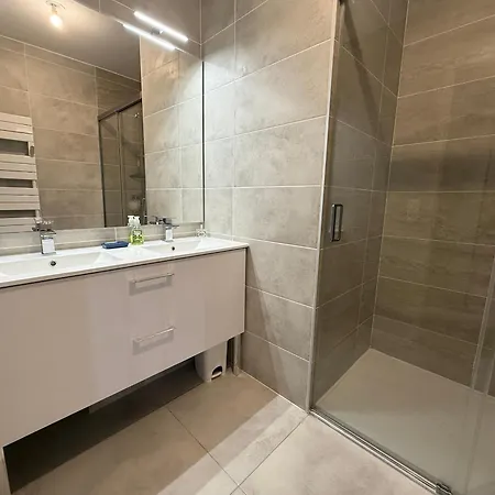 Elegant T2 Avec Terrasse A Sete, Parking Securise - Fr-1-338-627 Apartment Sete